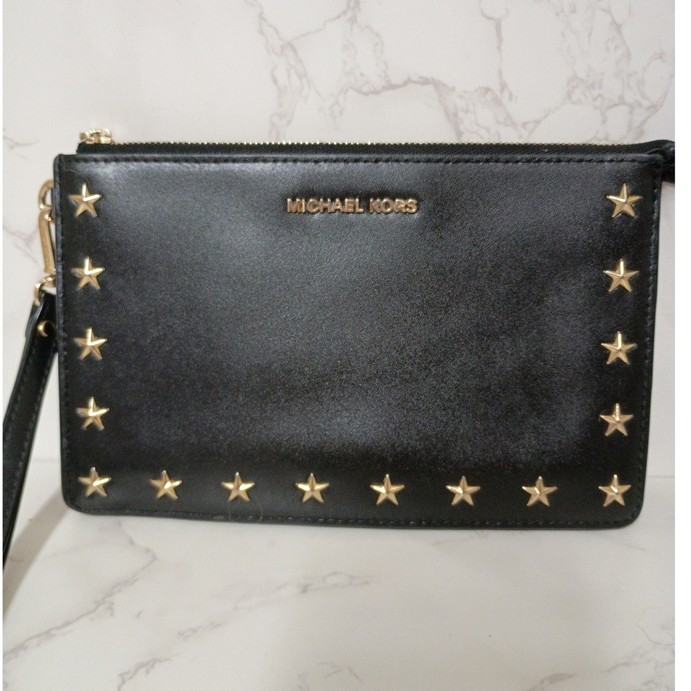 MICHAEL KORS Black Leather w/ Gold Stars Medium Gusset Wristlet - EUC